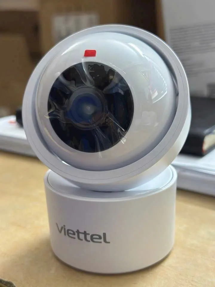 camera-viettel-trong-nha-mat-truoc_1